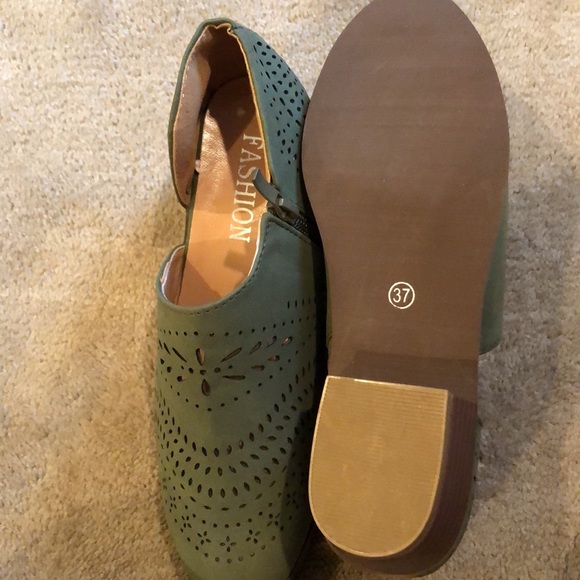 Women’s booties. - Picture 5 of 6